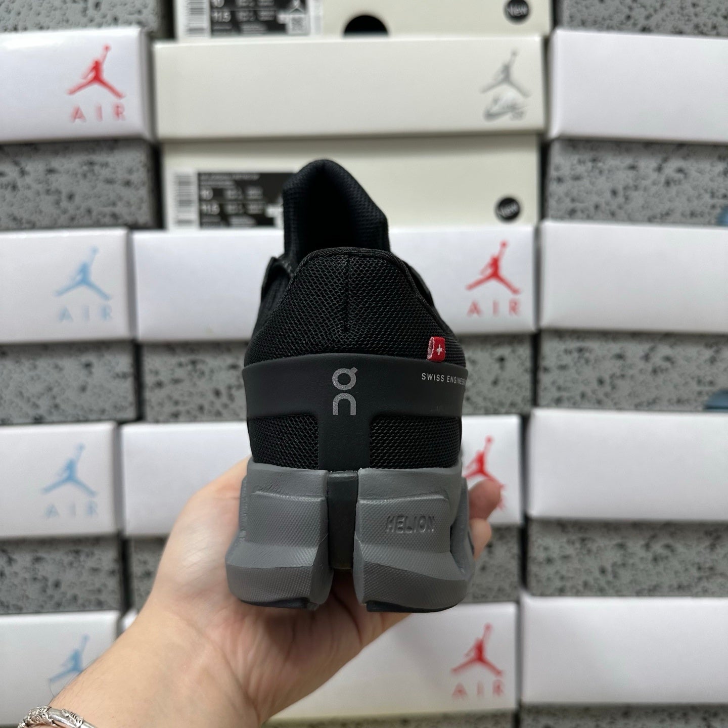 Cloudswift 4 Black