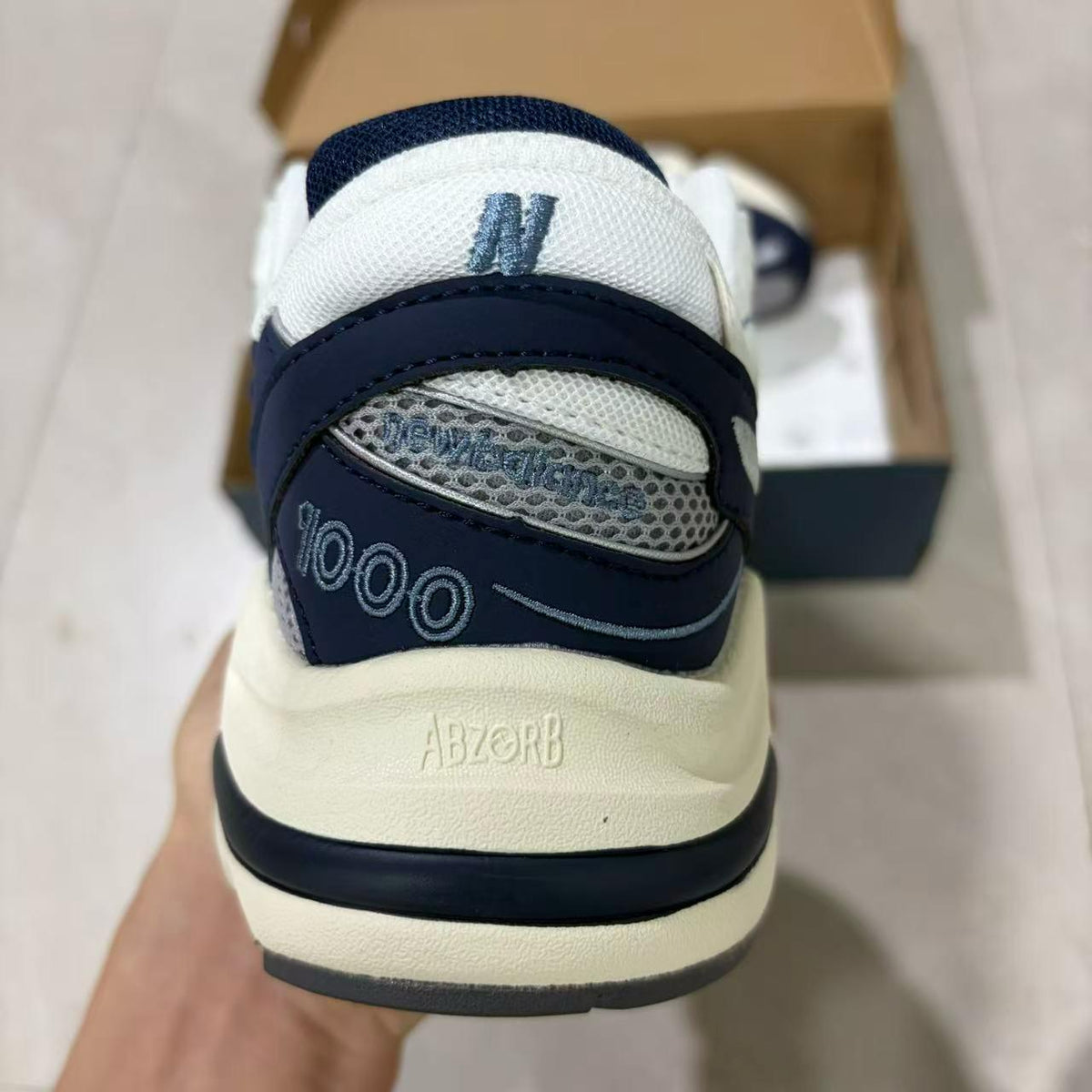 1000 Navy/Sea Salt