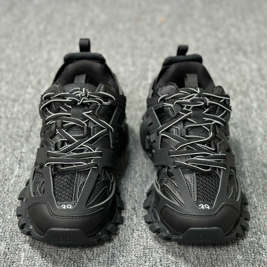 Balenciaga Track Black