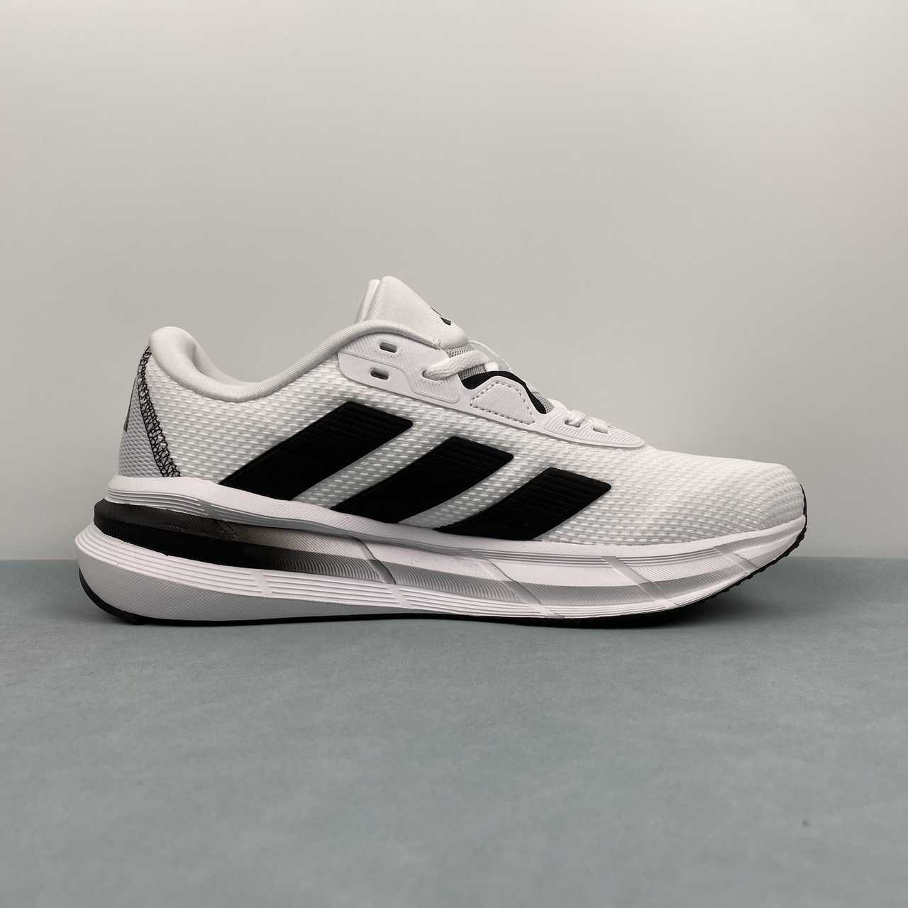 AD Galaxy 7 White Black