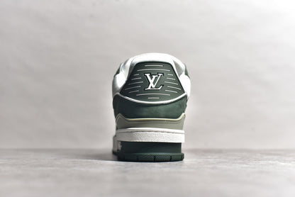 Trainer White and Olive