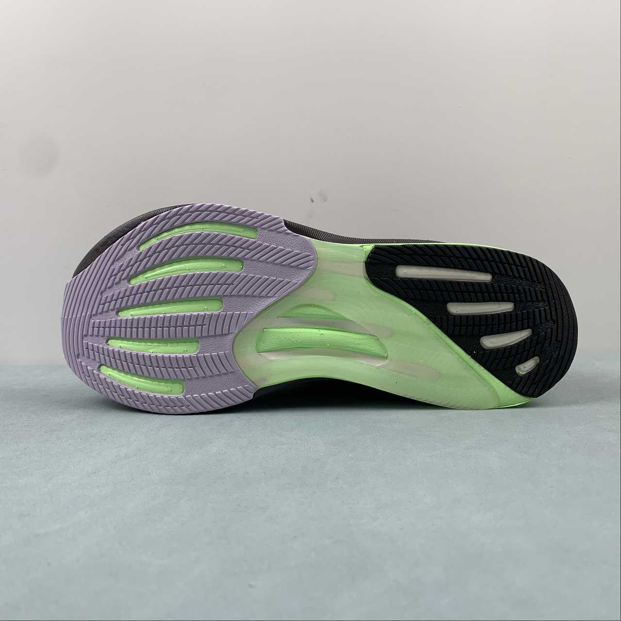 AD Supernova Wine Red Black Fluorescente Green