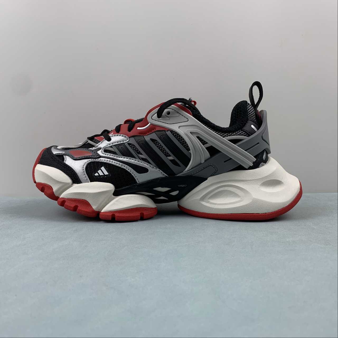 AD XLG Runner Deluxe Black Grey Red