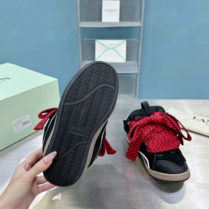 Curb Black