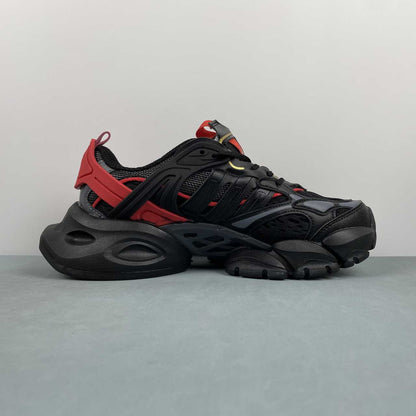 XLG RUNNER DELUXE Black Red Golden