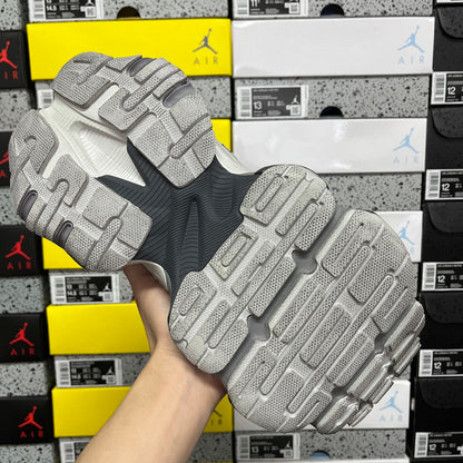 BLG Cargo Grey