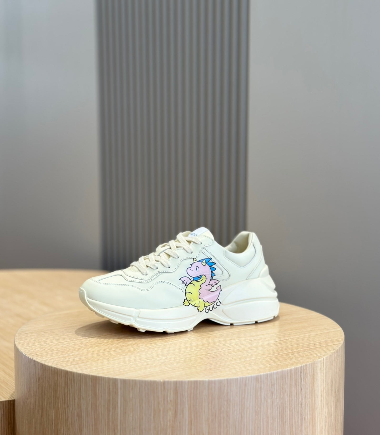 Gu Shoes