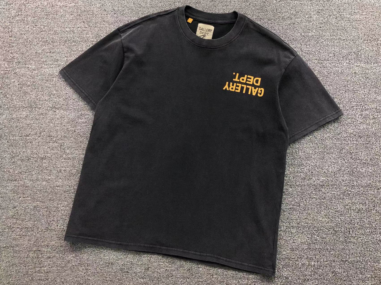 T-shirt GALLERY DEPT