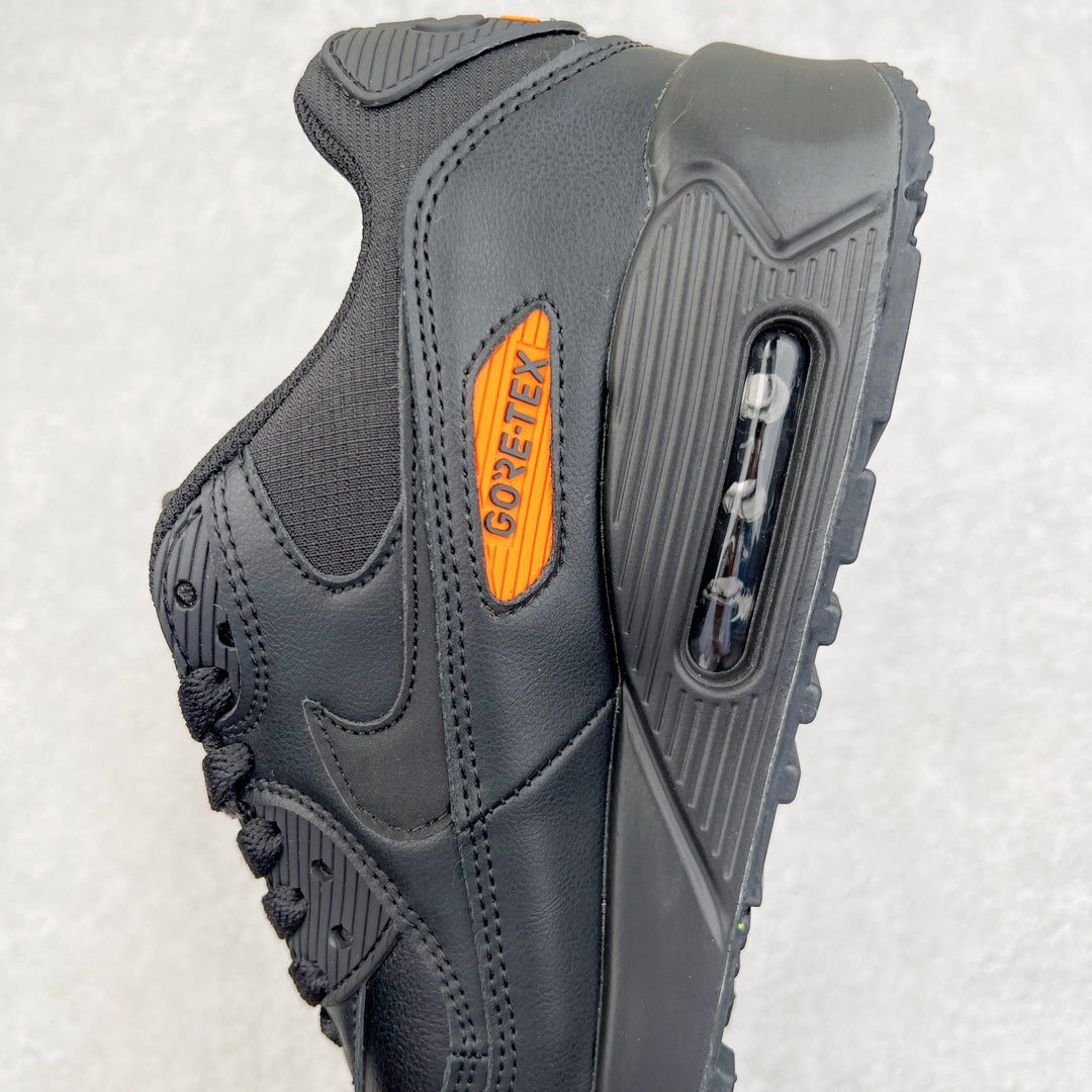 Air Max 90 x Goretex