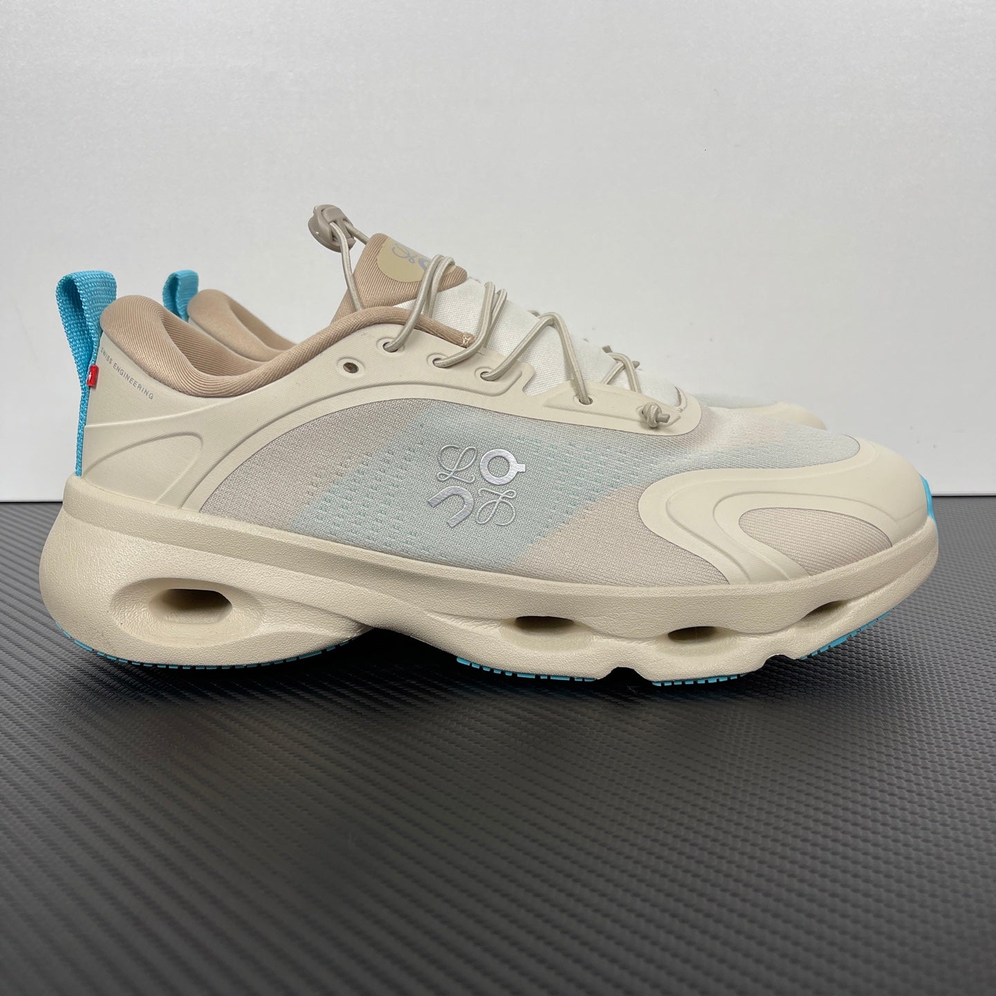 Cloudsolo Beige Blue