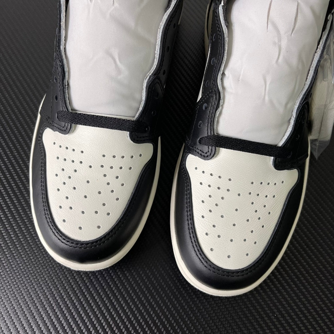 AJ1 High OG Latte