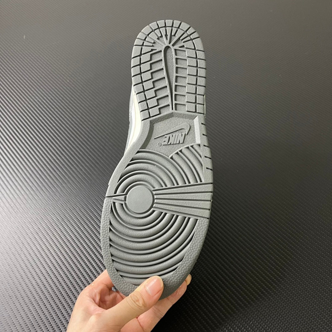 Dunk SP Light Smoke Grey