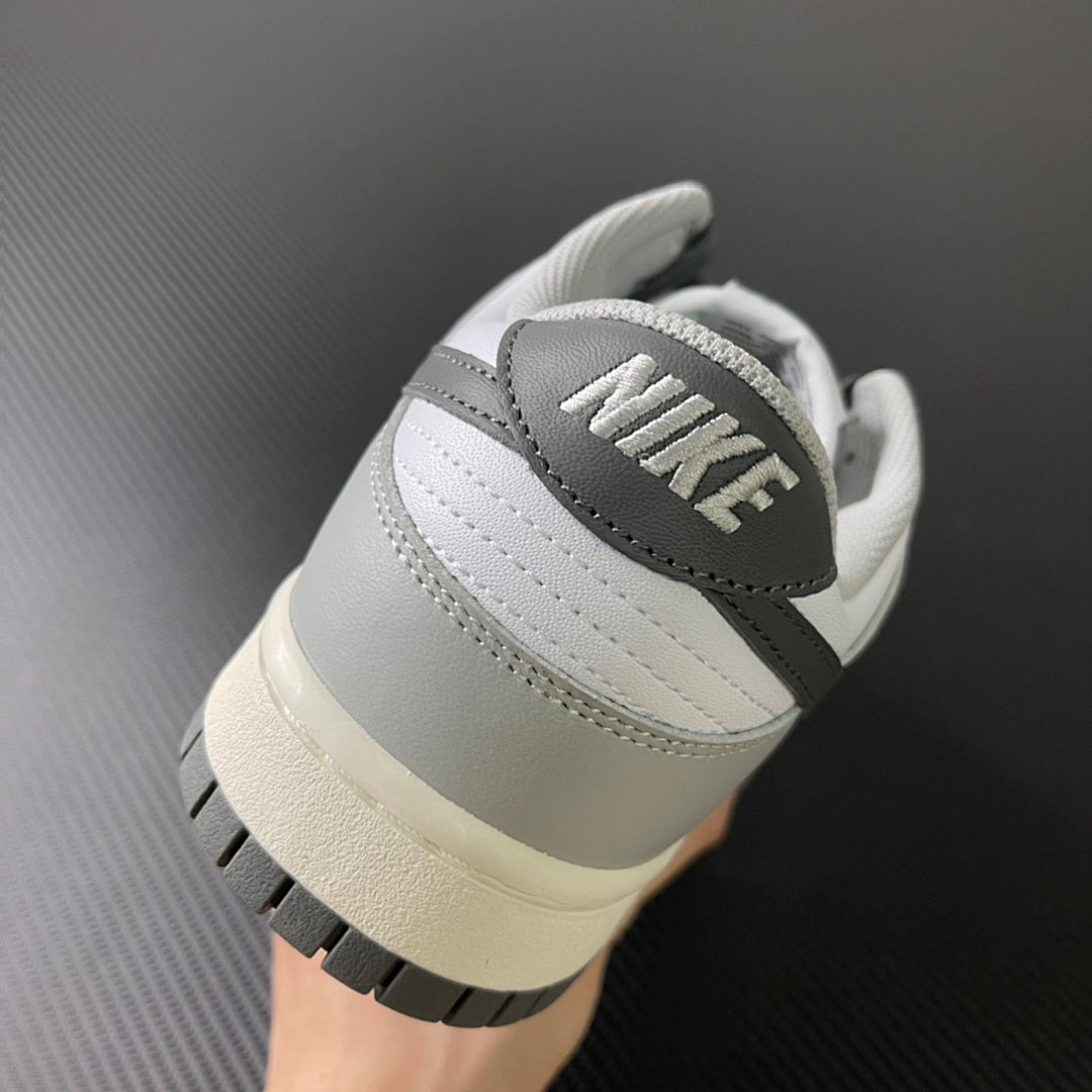 Dunk SP Light Smoke Grey