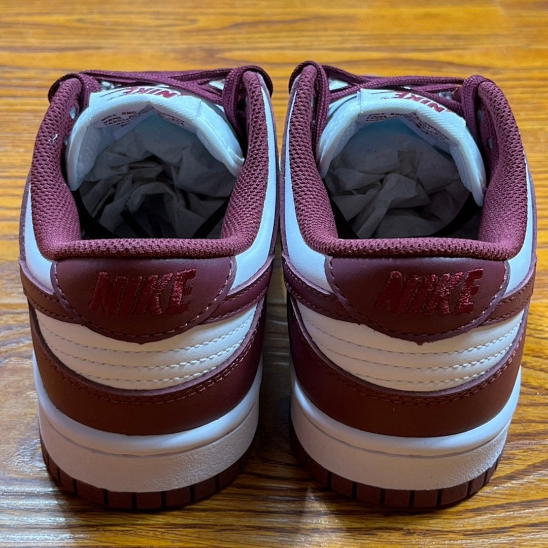Dunk SB Low Red Whine