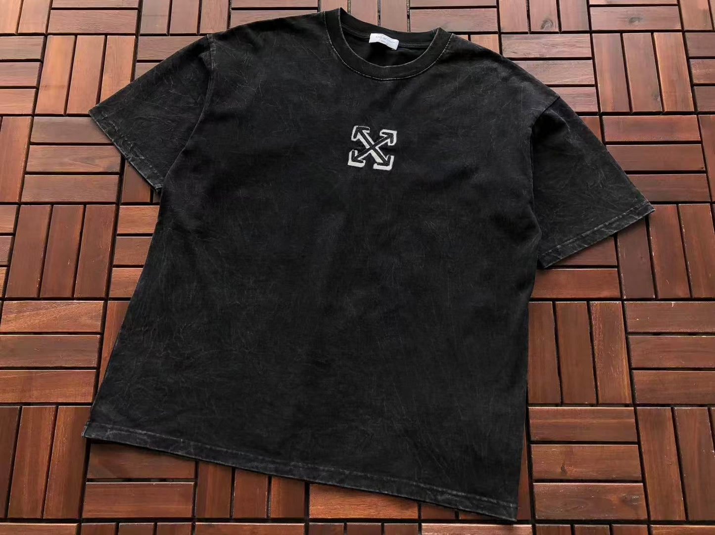 T-shirt Off