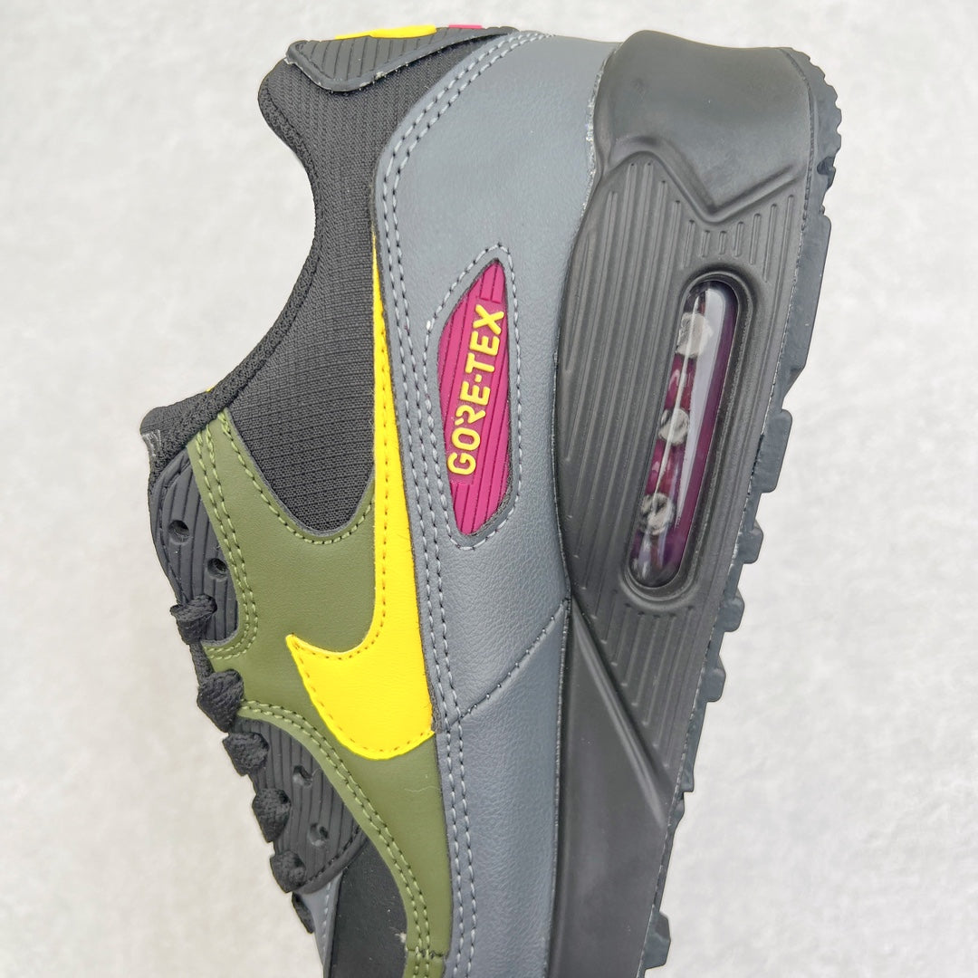 Air Max 90 x Goretex