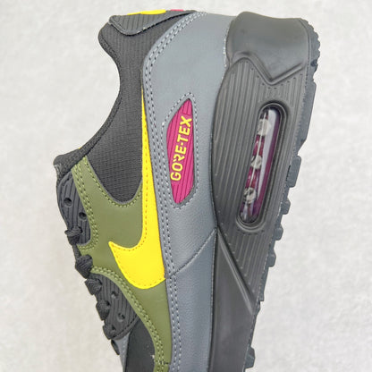 Air Max 90 x Goretex