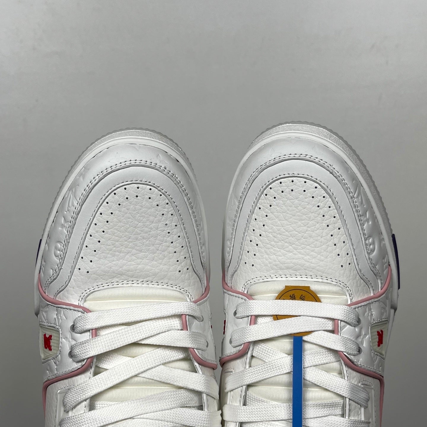 Trainer White and Pink
