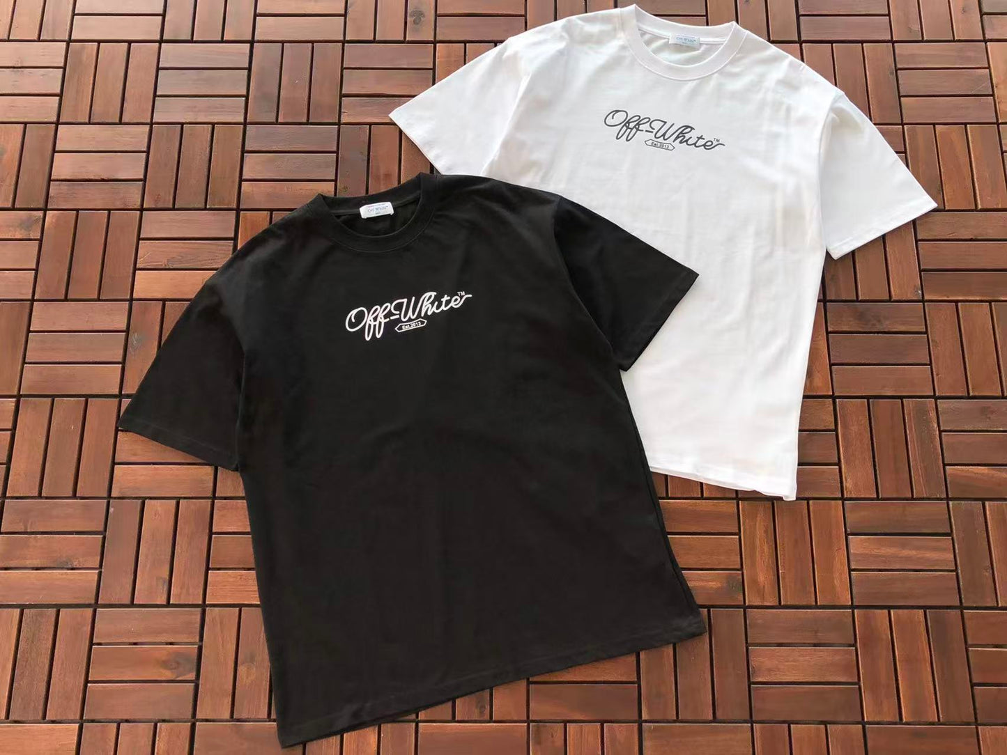 T-shirt Off