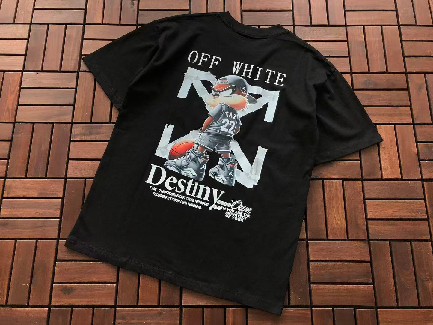 T-shirt Off