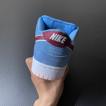 Dunk SB Philadelphia Phillies