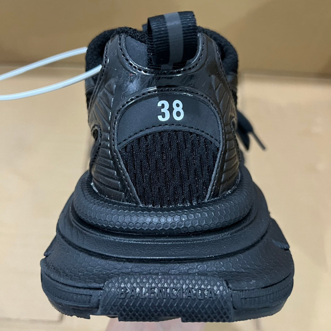 BLG 3XL Black