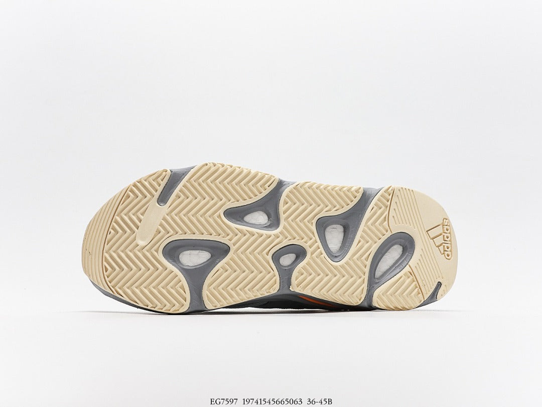 700 Wave Runner Solid Grey