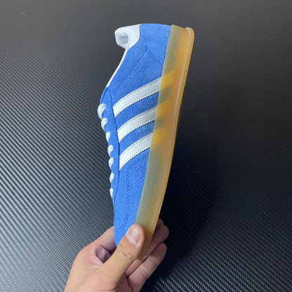 Spezial Blue and White