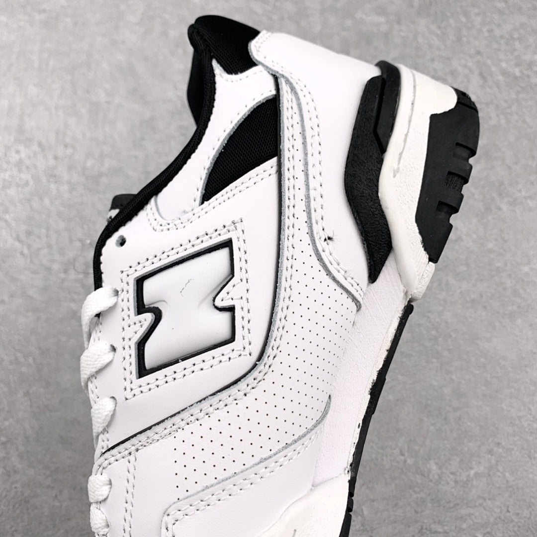 550 White and Gray