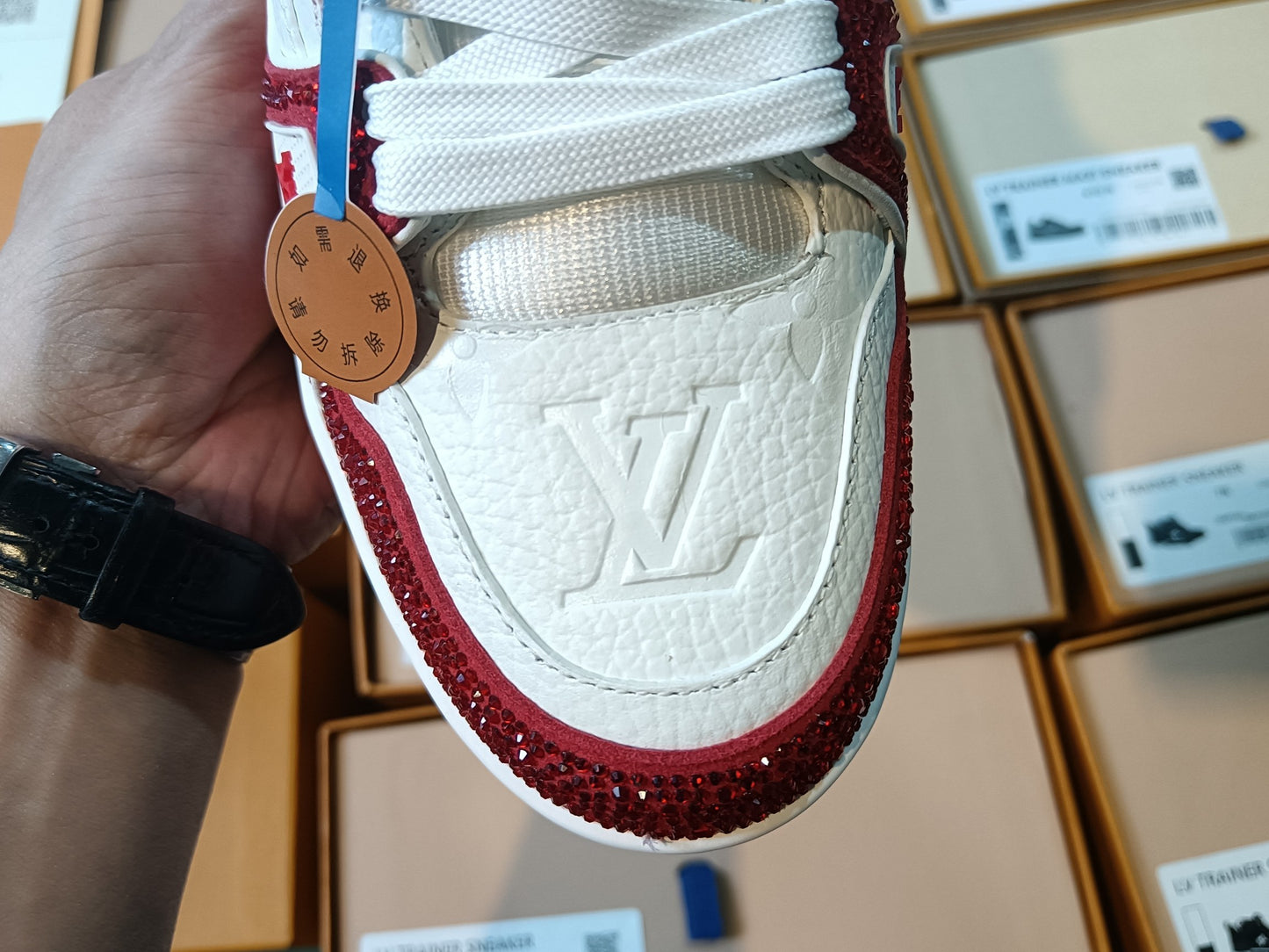 Trainer Red Crystal