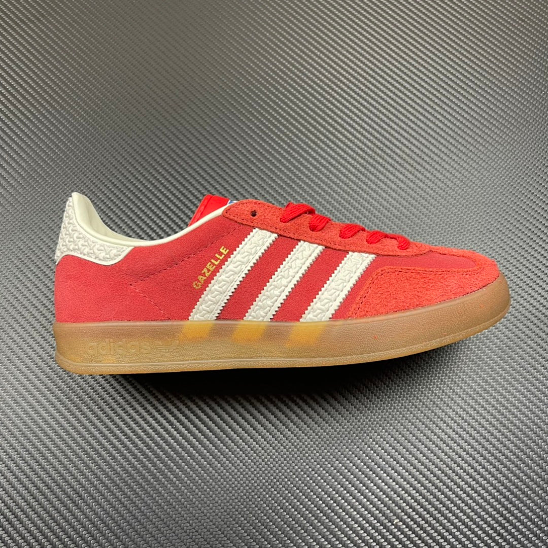 Spezial Red and White