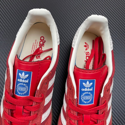 Spezial Red and White