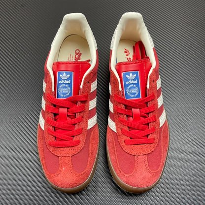 Spezial Red and White