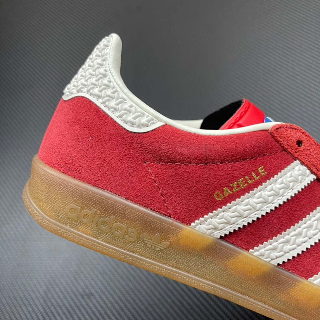 Spezial Red and White