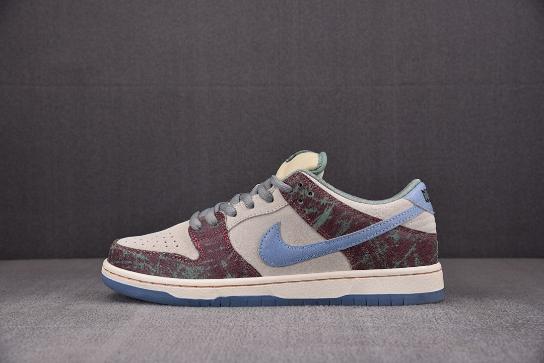 Dunk SB Crenshaw Skate Club