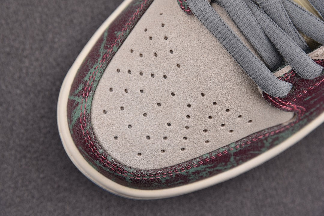 Dunk SB Crenshaw Skate Club