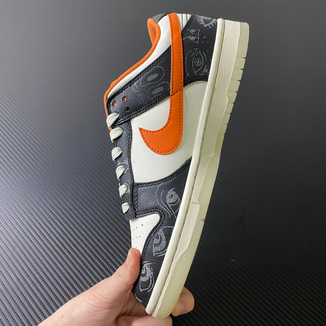 Dunk SP Halloween