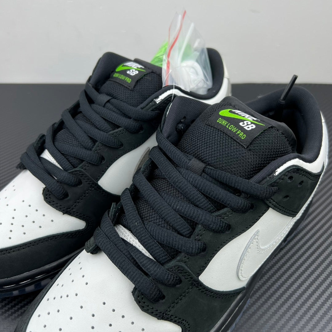 Dunk Low Pro x Jeff Staple Panda Pigeon
