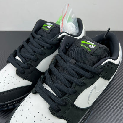 Dunk Low Pro x Jeff Staple Panda Pigeon