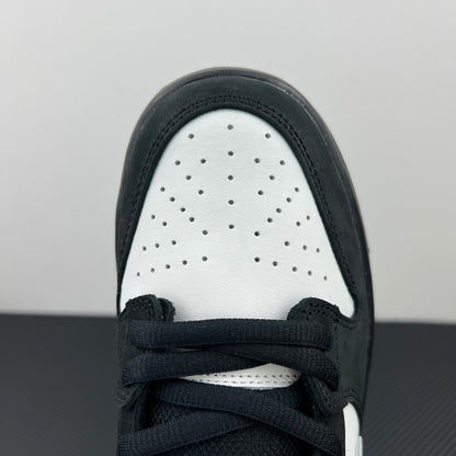 Dunk Low Pro x Jeff Staple Panda Pigeon