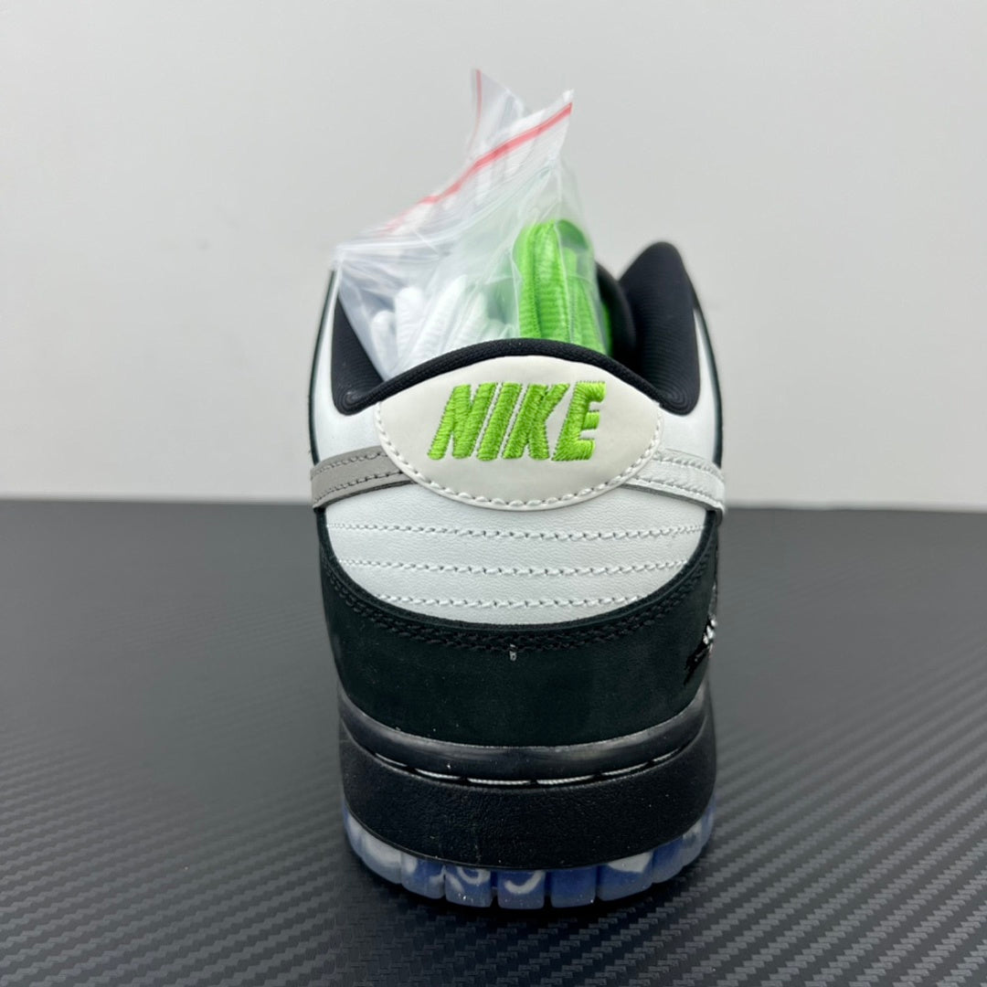 Dunk Low Pro x Jeff Staple Panda Pigeon