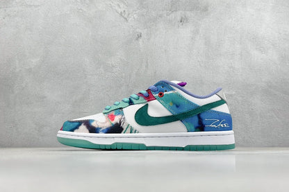 Dunk SB Bleached Aqua