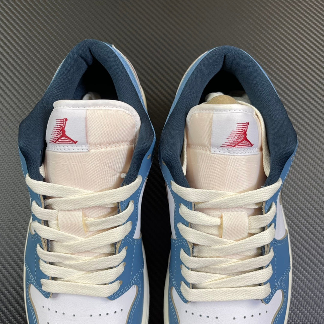 AJ1 Low White/University Blue/Black
