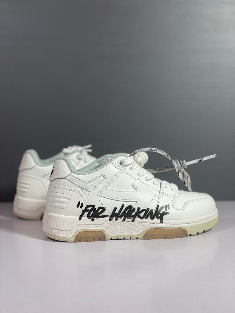 For Walking White  Sole Black