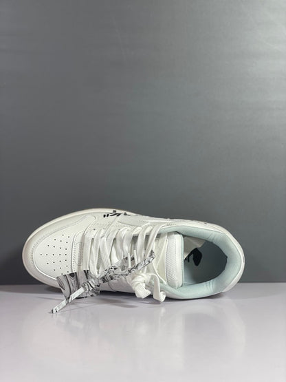 For Walking White  Sole Black