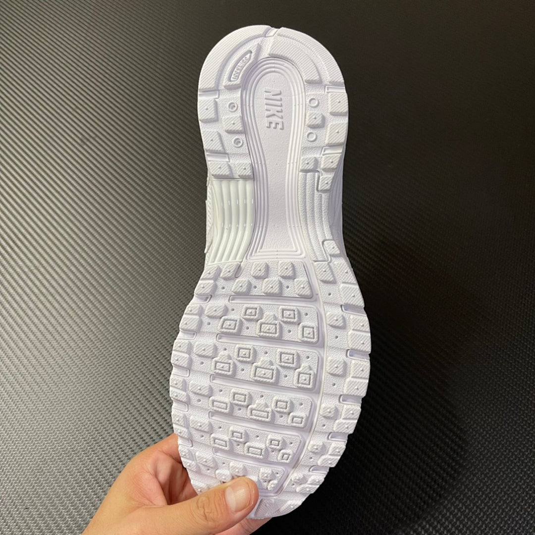 P-6000 White