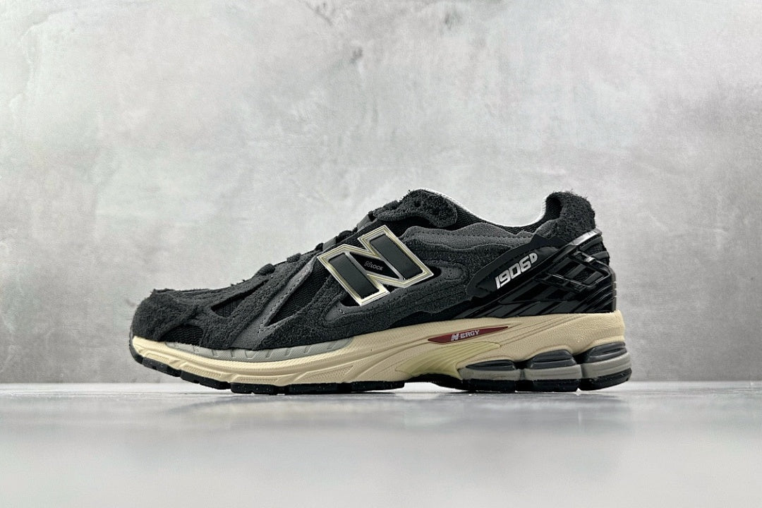 1906 Black Cream