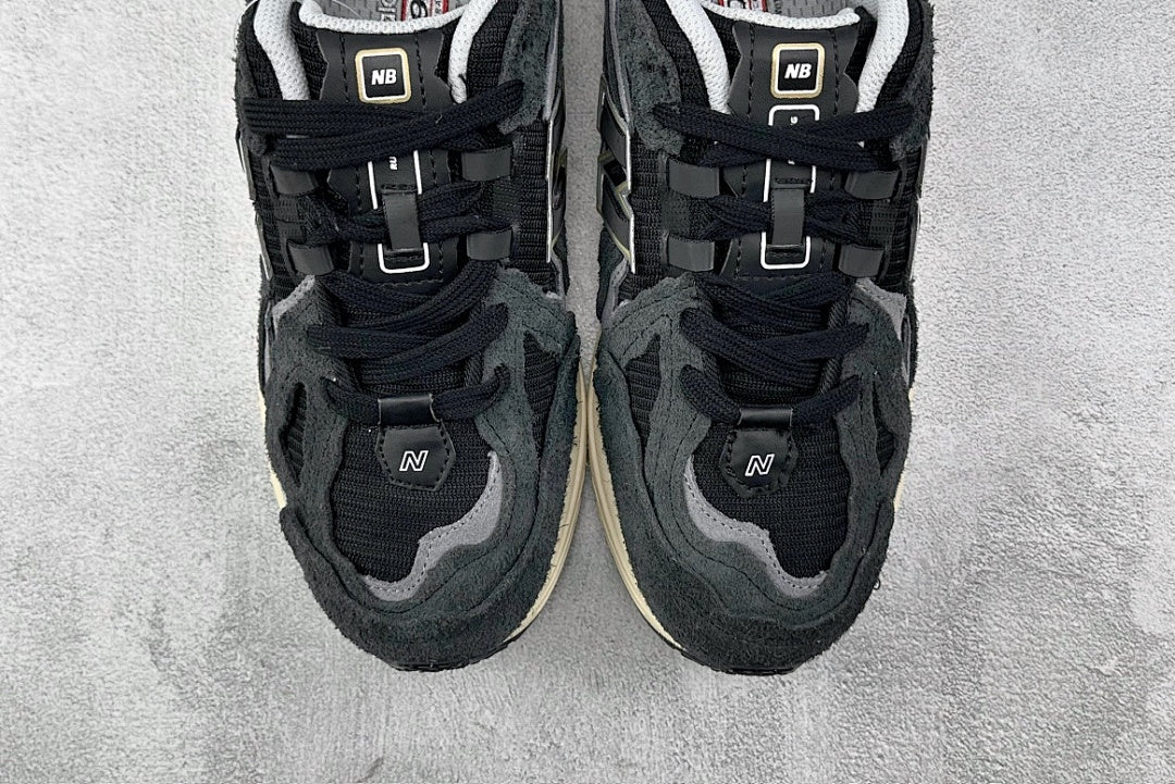 1906 Black Cream