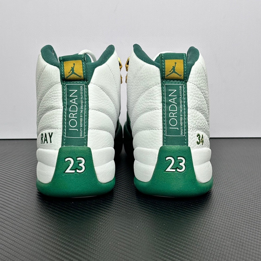 12 Green and White