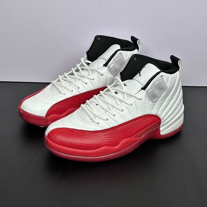 12 White Red